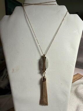 17” long Banana Republic Gold toned and White Tassel Pendant Necklace